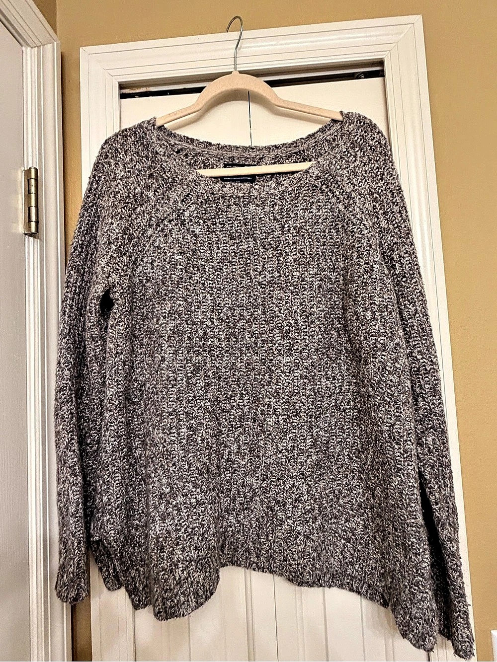 American Eagle Outfitters Ahh-Mazing Soft Marled Crew Neck Sweater Gray Large
